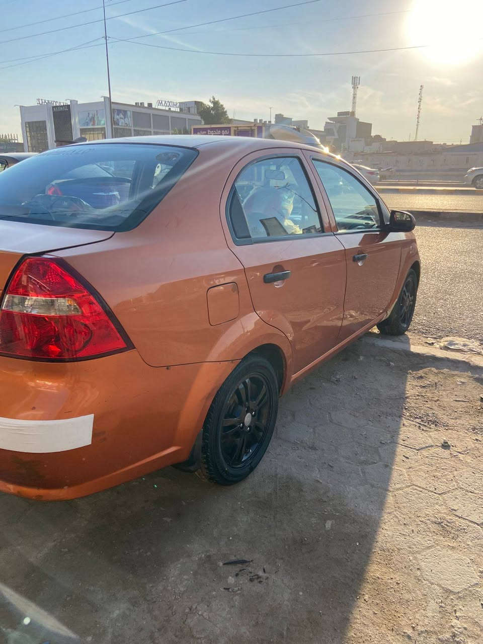 السلام عليكم 
للبيع افيو موديل 2007 مكينه مسكر خليجي كير مكينه تبريد خير من الله حدادية جديده تخم تاير جديد سيارة كاملة مكملة رقمها بغداد انكليزي بأسمي
السيارة بيها(الجاملغ الامامي تبديل فقط نفس اللون بدون داخل والباقي كفاله عامة) 
مكان السيارة : النجف الاشرف 
رقم الهاتف : ***********
السعر التواصل على الرقم
بي واتساب 
غير متواجد ع الفيس
