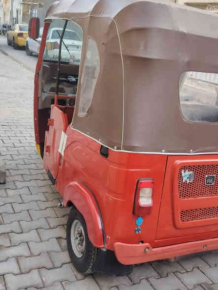 السلام عليكم تكتك باجاج ٢٠٢٢ شهر ال٧ دراجه مكفوله مابيها كل ضربه
رقم واسط - السعر ٨ملايين و٣٠٠وبيها مجال بسيط
تحويل مباشر - العنوان واسط قضاء الحي
الرقم ***********
