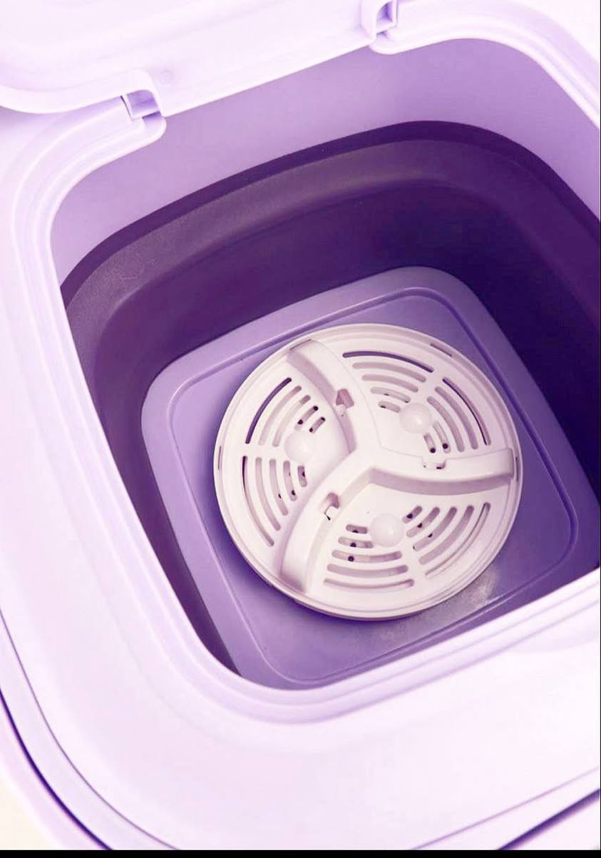 غسالة PureFold القابلة للطي
 بسعة 9 لتر… صغيرة بالحجم كبيرة بالأداء 🧺✨
تعقيم UV، تشغيل هادئ بثلاث مؤقتات، وخرطوم تصريف مدمج لراحة كاملة.
مثالية للسكن، السفر وملابس الأطفال 👕✈

السعر : 30الف
توصيل : 5 الاف
@إشارة 
#الجميع


**إذا كنت صاحب هذا الإعلان وتريد حذفه لأي سبب، رجاءا أرسل رسالة إلى الدعم الفني**