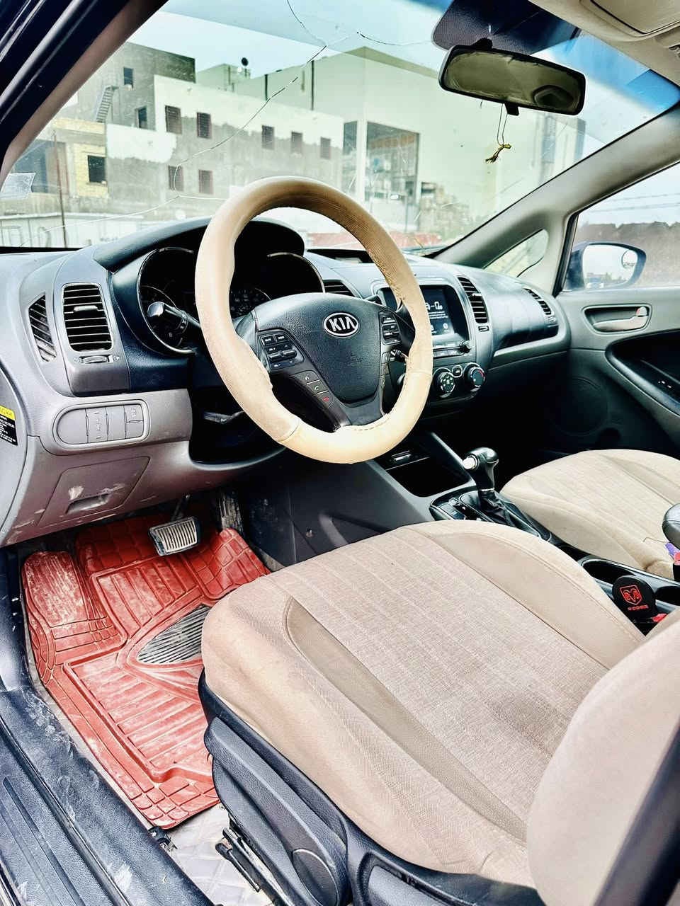 سيارة نظيفة وجاهزة للاستخدام، شكل مرتب ومميزة بالطريق 👌

✨ أهم المواصفات:
✔ شاشة كبيرة + تحكم ستيرن
✔ وضعيات قيادة (Sport / Eco)
✔ نظام مانع انزلاق
✔ لايت زينون قوي
✔ مقاعد مغلفه
✔ 4 ويل كروم

🔧 ملاحظة: بيها 4 قطع لاكن ابيع احزام 
💥 حادث أمريكي وبيها أيرباك
📍 رقم نجف – السيارة موجودة بالنجف

💰 السعر: 100 يعني شده 
📉 بيه مجال بسيط 

📞 ***********
