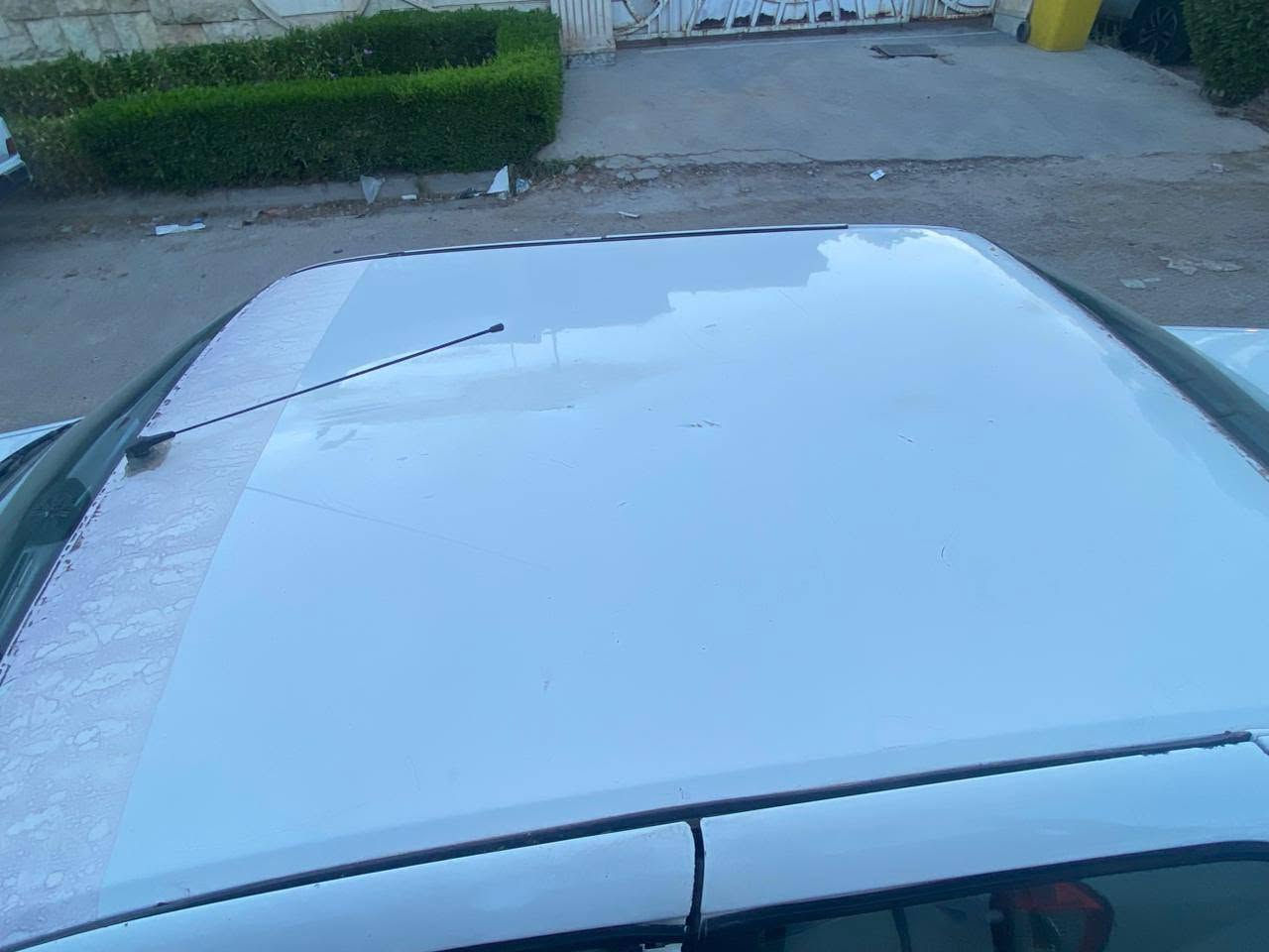 السلام عليكم من رخصت الادمن بيجو 405 GLX مديل 2009 للبيع سيارة كاملة مبدل فريز تبريد يراد شحن فقط السيارة سابقا مصلح هلالات السيارة مابيها ضربة قبل سنة مجفت محرك هسة فقط يراد لاستيك ولف والي يحب يشتري يتصل وانطي تفاصيل اكثر  رقمي ***********  السعر ٣٤ بيها مجال بسيط واذا معجب السعر اعبر المنشور وربي يرزق الجميع السيارة رقم بغداد بأسمي رقم انكليزي جديد مكاني بغداد المنصور
