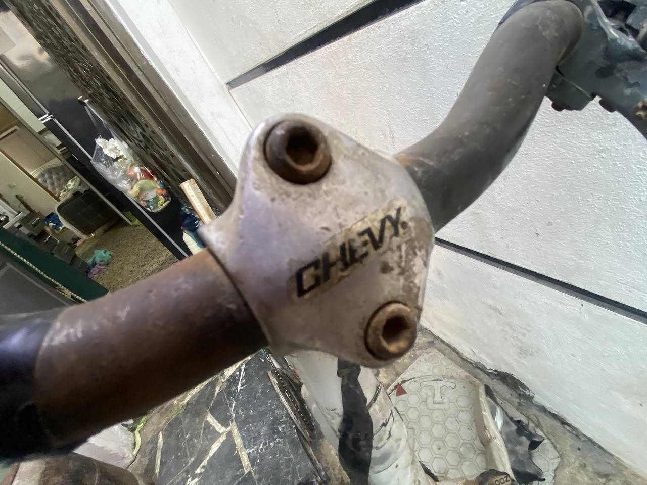 سلام عليكم بايسكل جمسي بي نقص جوب امامي وايرات الكيوره امامي خلفي ونقص واير بريك السعر قيم وخذ مكاني بغداد الدوره وهذا رقمي ***********
