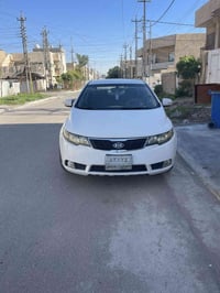 : سيراتو 2011 فقط كلير بنيد بدون ضربه جاملغ خلفي ضربه خفيفه صدر امامي ...