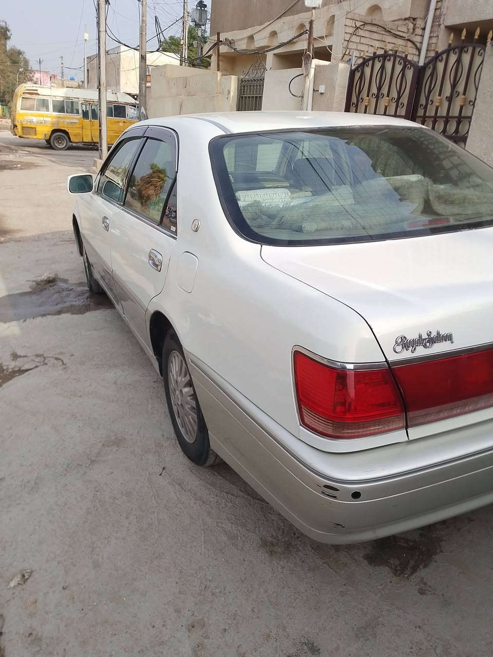 كراون ملكه للبيع رقم بصرة انكليزي باسمي تحويل ثاني يوم
موديل ٢٠٠٠  كرستال 
 شاصي 71 مكينه VVti 
تحوير الامارات فوك وجوة
2 دكم 
٢كشنات كهربائيه
 مرايات هيتر 
 تخم تاير حداده مكينه كير حلوات صبغ قمارة وجاملغين خلفي
السياره جاهزه 
السعر٩٩وبيهه مجال لطيبين
 هاذه رقم صاحب السيارة
***********
