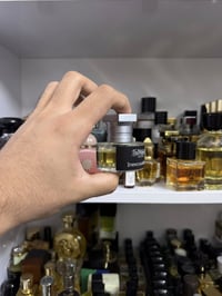 مجموعة عطور • للبيع • تفاصيل بالصورة