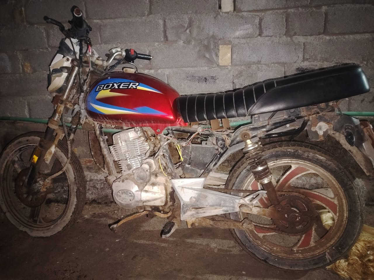 دراجه صاروخي للبيع مكينه ناعمه مشي فول السعر 375 سنويه رقم بصره سنويه ساقطه دراجه  دراجه دراجه شغاله باتري ناقصه بس باتري شغل السلف سنويه ولوحه موجوده شراي راسلني خاص


**إذا كنت صاحب هذا الإعلان وتريد حذفه لأي سبب، رجاءا أرسل رسالة إلى الدعم الفني**