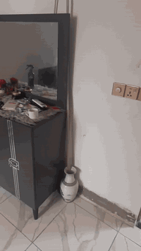 غرفه تركيه 5قطع للبيع   نضافه 90٪100بغداد لاستفسار
***********
