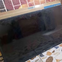 شاشه • ٣٢ بوصة • بدون نت