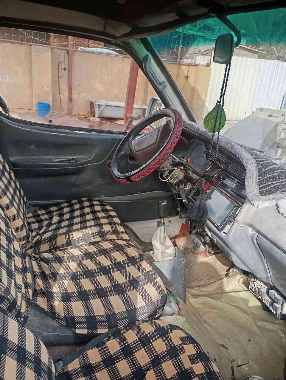 فتون 8 ////كير ونجي مكفول تخم تاير اكسن سياره مال خبزه مصفره تحويل0 مطلوبه 5 اوراق ينزل من السعر  30 ورقه مكان السياره حي اور جامع الفردوس اذا اكو مراوس سياره صغيره


**إذا كنت صاحب هذا الإعلان وتريد حذفه لأي سبب، رجاءا أرسل رسالة إلى الدعم الفني**