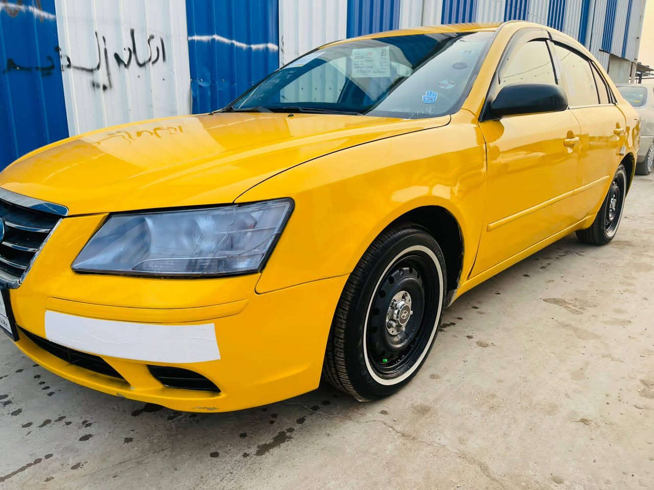 سوناتا 2010 فول مواصفات متومه وكامله من كلشي سياره جاهزه مكينه كير حداديه تبريد تخم تاير الف ماذب عليها السعر 45  مكلف بنشر الشراي يتصل يراعيها ***********
