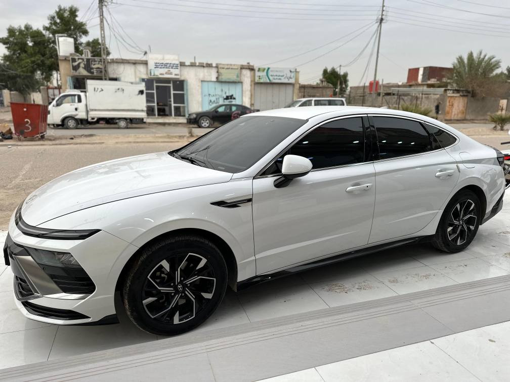 سوناتا 2025 غاز اصل خط واحد رقم بصره بسمي تحويل السياره جديده انه مستوره من كوريه
فول مواصفات عده التنته 
مكانه بصره 
سعره 205 وبيه مجال 

***********
