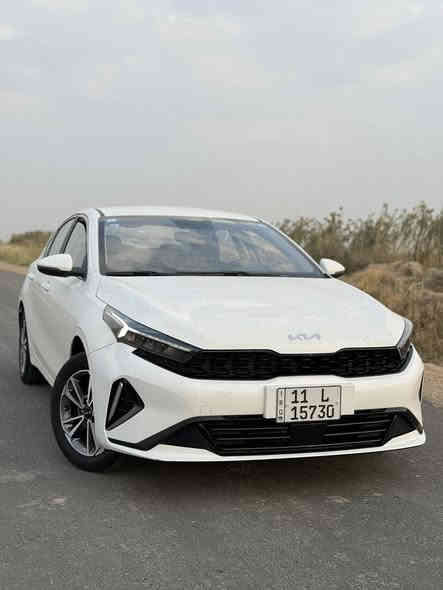 ‏سلام عليكم كي ثري للبيع سيارة كفالة عامة رقم بغداد تحويل ثاني يوم سيارة جديدة معنى الكلام ماشية 30 السعر 135 وبيها مجال بسيط عنوان السيارة واسط اعتذر عن المراسل فقط بيع /***********
