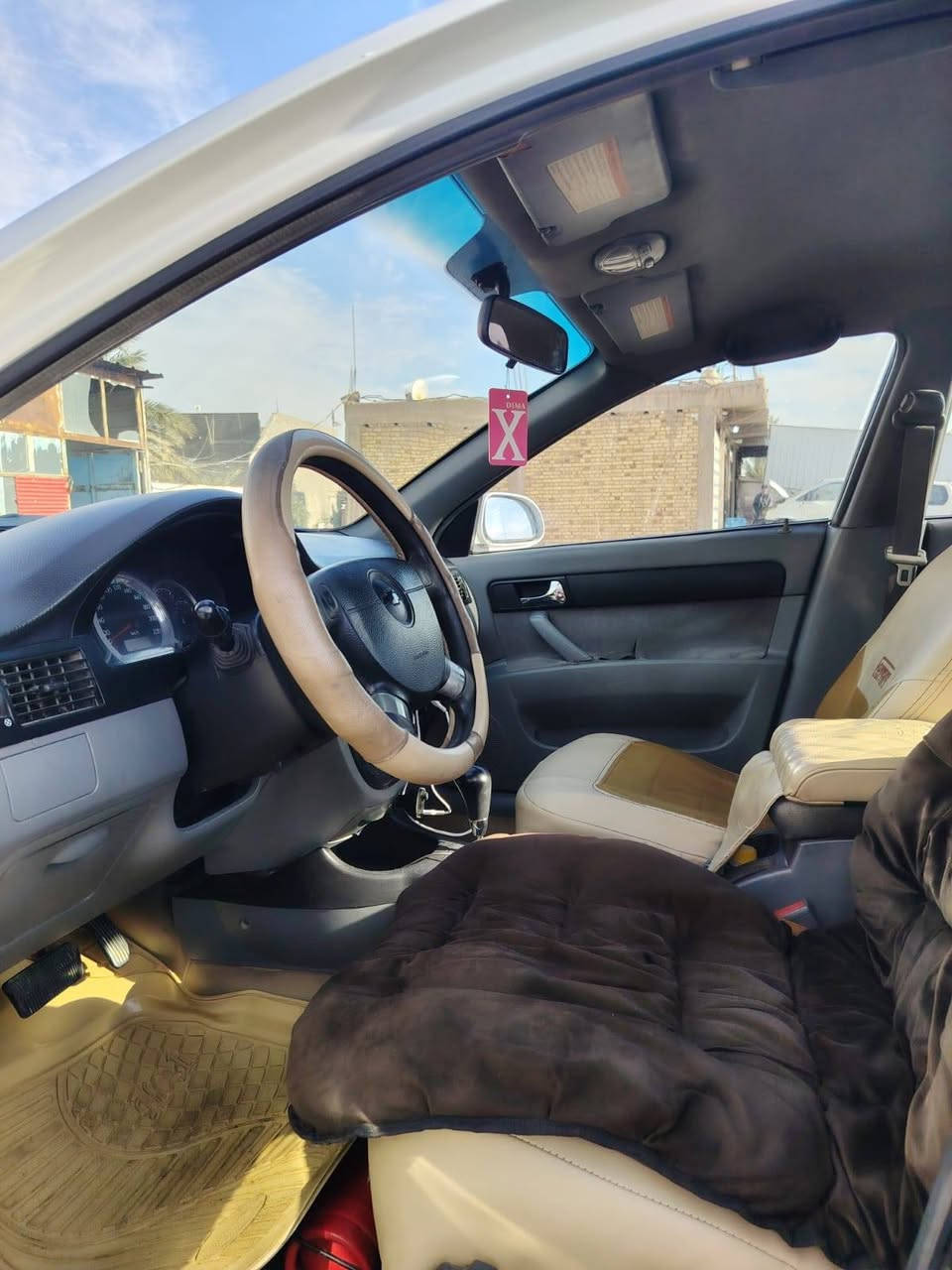 ماشيه ٣٤٥ كير و مكينه و ظفيرة جدد 

موجوده بالحلة

***********
