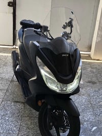 حياهم الله pcx جيل ثاني دراجه جديده بمعنى الكلمه  1 بصمة  2 يدات تدفئة...