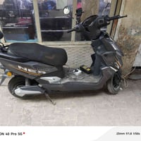درجة شحن البيع دراجه فول  مابيها أي نقص  السعر ٥٥٠ لف  سبب البيعه مكان...