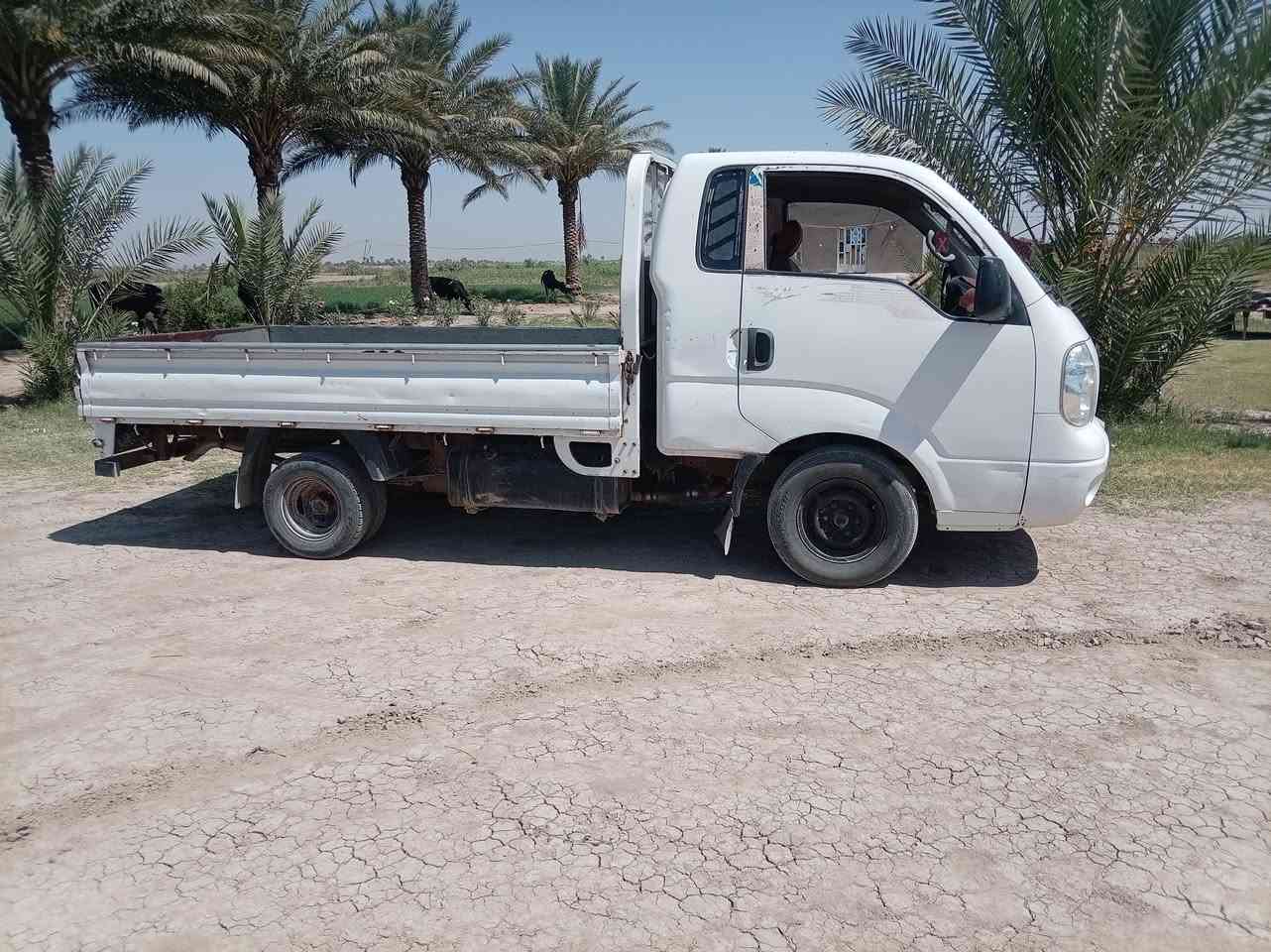 السلام عليكم كيا للبيع بلاديه باسمي المكان بابل الجمله موديل 2009  ***********
