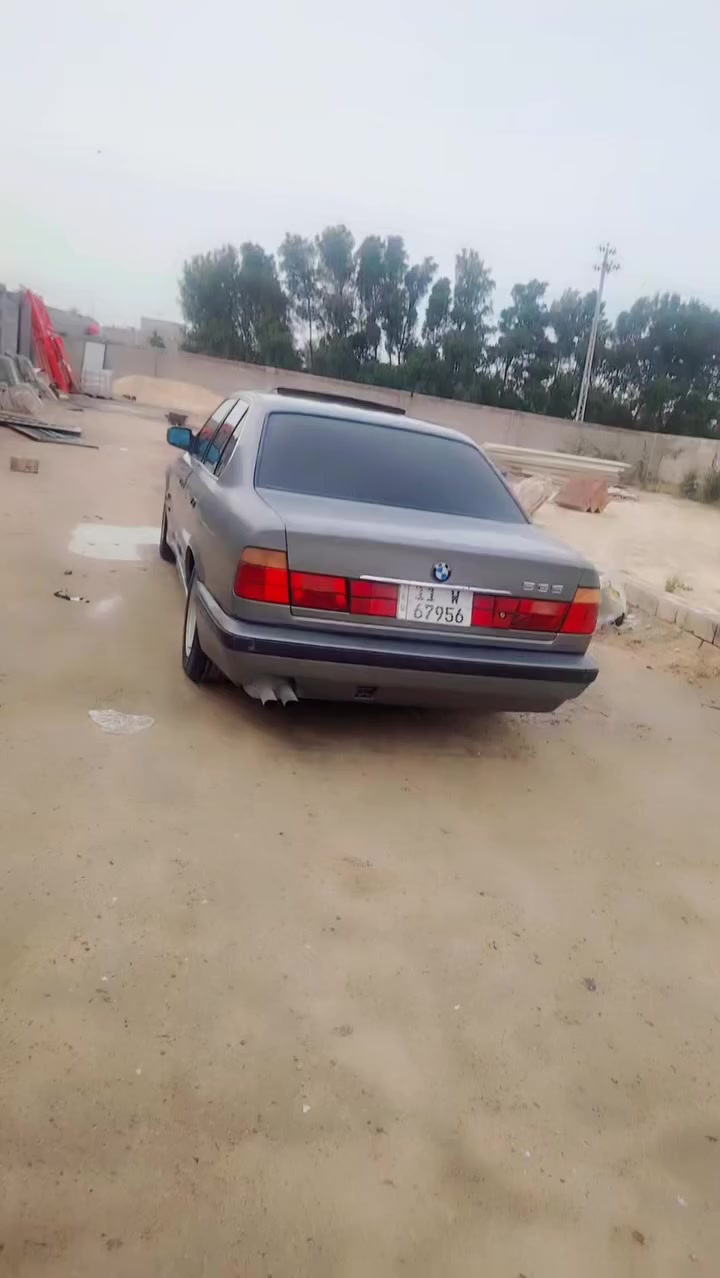 السلام عليكم من رخصت الادمن بيئم 535اصل محرك 30مفتوح رقم بغداد دولي سنويه لغايت 2030تبريد ثلج اربع جام كهرباء سنتر لوك كشنات كهرباء السياره فقط صبق جماليه السعر المطلوب 48وبيهه مجال اي استفسار اخر اتصال مكاني البصره الزبير***********
