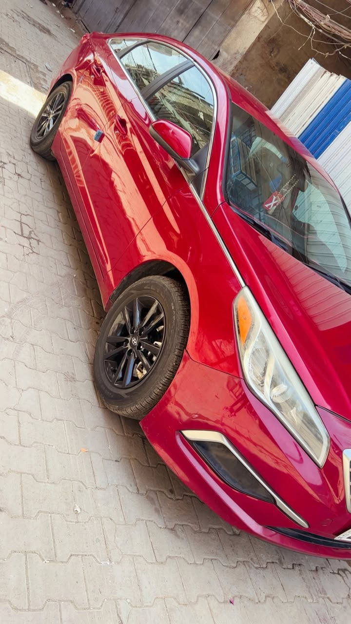 سوناتا 2017 شمالية مكانها بغداد محرك 2400gdi مزودة بمنظومة غاز بدون ادوانز للبيع او مراس ***********
