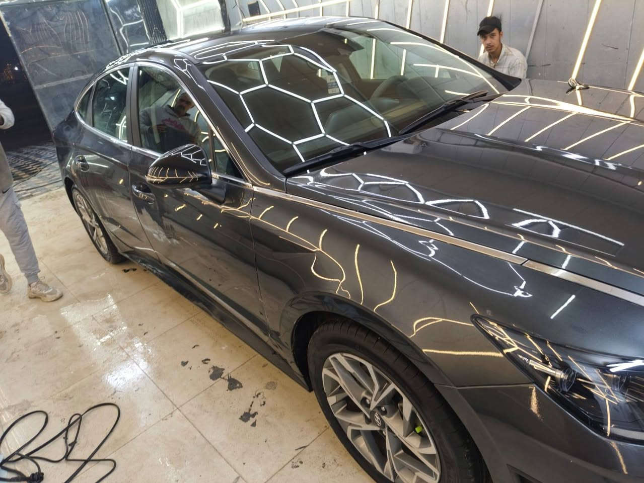 اسلام عليكم هونداي #سوناتا 2023 فئة SL محرك 2.5 فول مواصفات من عدا الفتحة، وارد أمريكي ضربتها 3 قطع، الرقم أربيل شمالي السيارة وكالة شرط تحويل سنوية بأسم الشاري السيارة 175 وبيها مجال السيارة كماليات كفرات باب وطوس وسكوب ومطريات وگفرات مري باتمان للتواصل *********** بغداد, العراق
