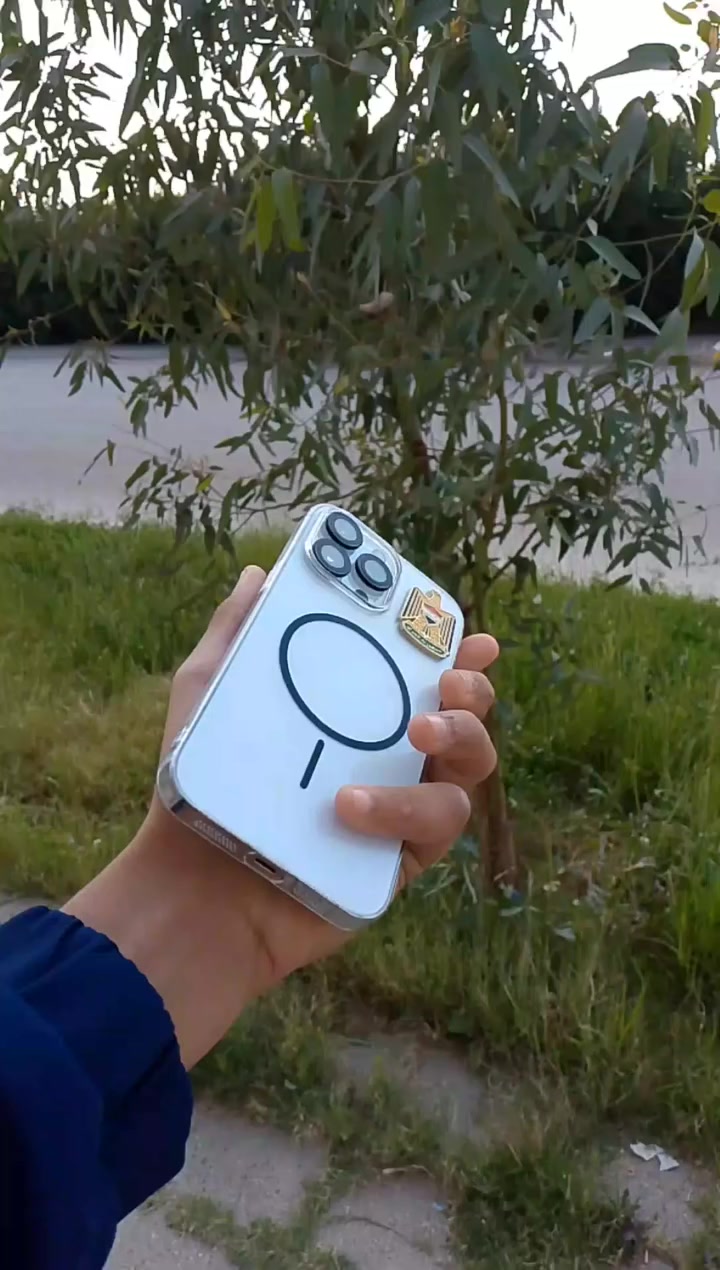 سلام عليكم عندي ايفون 14 برو ماكس مكفول كفالة عامة تليفون كلش جديد بطاريتة 84بطارية  قوية تليفون تجي تكلب وتاخذ شريحة الكتروني وسعر 895وبي مجال قليل حك الجية *********** بي وتساب مكاني تقاطع النهروان تالفون تجي تاخذة من البيت ماكو توصيل
