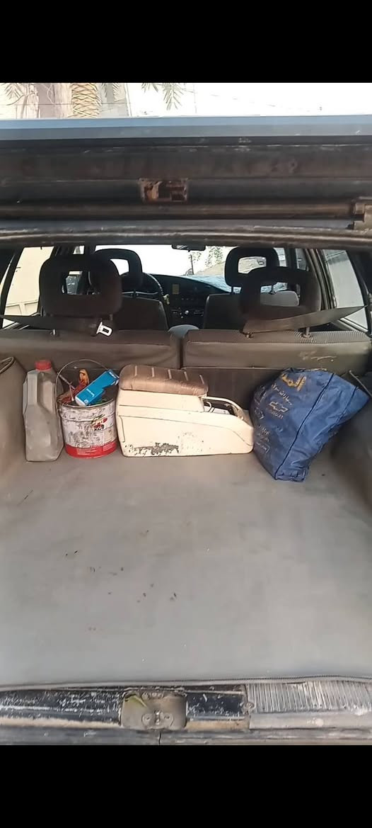 السلام عليكم ورحمة الله وبركاته من رخصة الادمن سياره اوميكا استيشن موديل ٩٢ رقم صلاح الدين اتعهد بل محرك ٢٠٠ مفتوح والكير عادي والاكسن  والصدر أمامي وخلفي وتخم تاير وباتري جدد ويل كب السياره خير من الله شغاله في شورجة الجمهوري بغداد مكاني بغداد السيديه *********** ابو قيس
