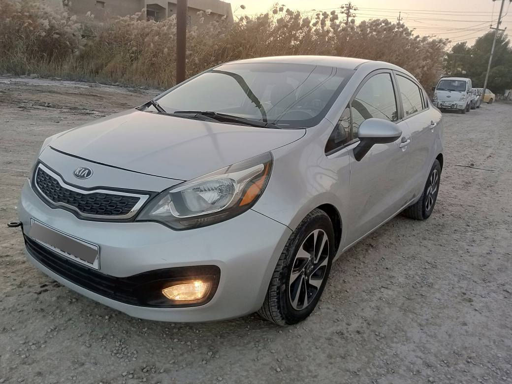 ‏من رخصة الأدمن ، للبيع فقط✅
‏( كيا ريو 2016 رقم بغداد بأسمي ، سنوية ورقم وهزة كلة جديد ، وارد امريكي صبغ جاملغ وبنيد فقط ، محرك 1600 GDI ، گير ومحرك كفالة ، صدر وحدادية وكهربائيات كلة تمام ، تبريد ثلج ، ماشية 105 ، تحتوي على نظام ايكو ، مانع انزلاق ، تحكمات استيرن ، سستم صوت متكامل ،  )
‏
‏#_السعر 92 وبيها مجال بسيط 
‏
‏#_للأستفسار ***********
