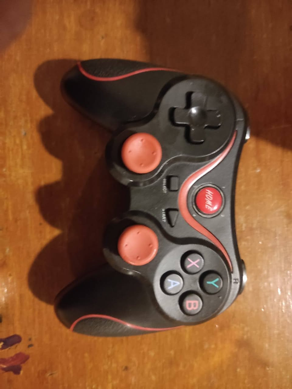 جوستك للبيع بسعر ١٢ وبي مجال بسيط مكاني كركوك قصاب خانة يربط بلوتوث***********
