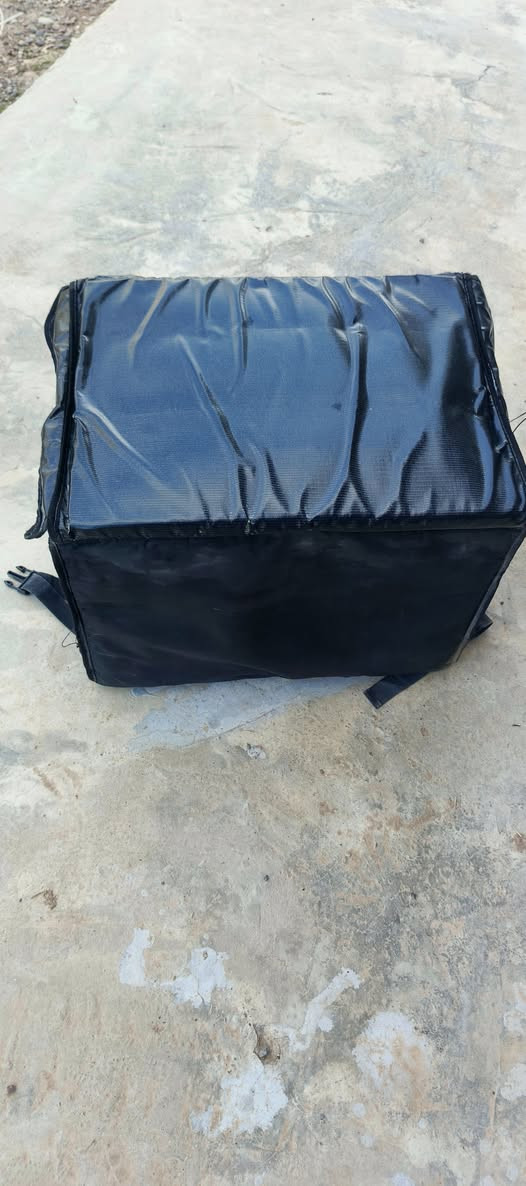 جوه السوك  خوذه فج قلاب مضلل + شفاف + صندوك دلفري النضافه كدام العين 
رايدهن ب45 الف وبيهن مجال 
للأتصال *********** مكاني العلم
