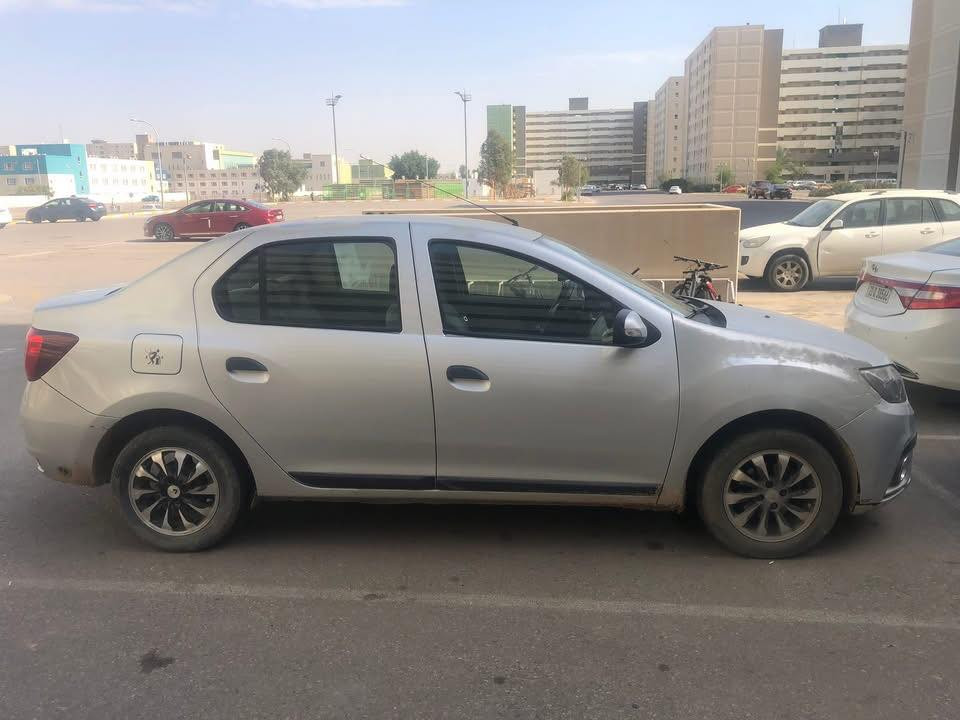 السلام عليكم رينو سيمبول ٢٠١٨ للبيع رصاصي قمارة بيهة جراد جاملغ يمنة وبابين اليسرة معمارة طخة مو ضربة منظومة غاز كير مبدل حاوية هسة صار شهر بيهة خربطة رقم انكليزي حرة ابيع رقمين السعر ٦٠ وبيهة مجال رقمي *********** 
وات ساب ***********
