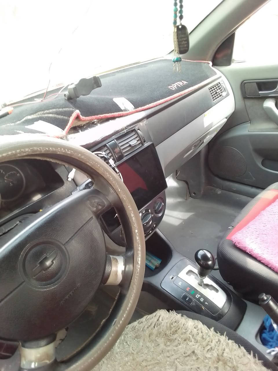 سياره اوبتره 2009 مشروع وطني بسمي دفتربانزين موجود اجره رقم بغداد رقم جديد انكليزي *********** السعر60 بي مجال
