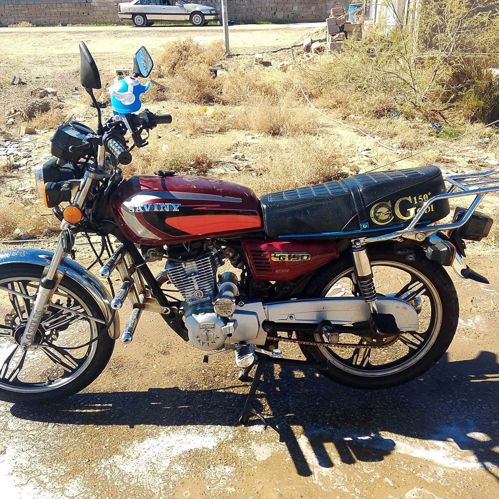 سلام عليكم: دراجه يراني سولنك دراجه نضيفه موديل 20مفتوح مره وحده سعر 600بيه مجال لمكان الكرمه البعوده لهاتف ***********
