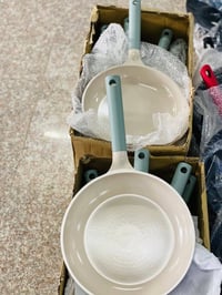 طاوة • حجم ٢٨ • مقبض قوي
