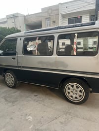 ميسوبيشي L300 سياحي  11 راكب بغداد 1991 السياره بلاديه كير مكينه اكسل ...
