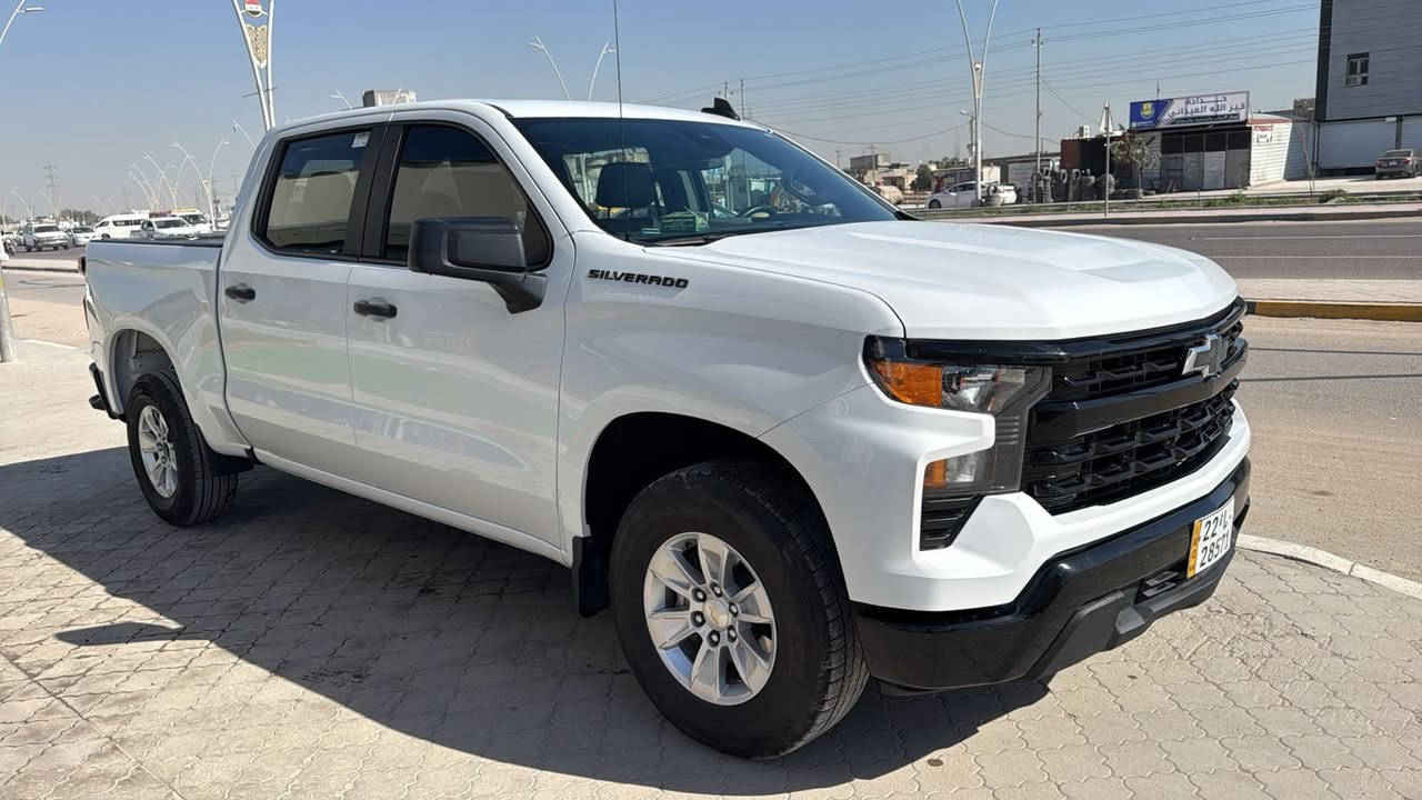 للبيع
شوفرليت سلفرادو 2023

رقم اربيل ترقيم جديد 

مكينة ٤ سلندر توين توربو 2700

اللووون ابيض 

• محرك ٤ سلندر  2.7 توين توربو المرغوب القدرة الحصانية 310 حصان وعزم دوران 569 نيوتن متر  صاروخ واقتصادي جدا

• گير ٨ نمر طيارة

• رادار امامي داتا شو يتحسس حراري

• باب طويل بدي قصير المرغوب

• تبريد امامي خلفي

• شاشة وسطية تدعم CarPlay واير ليس يعني النظام الحديث

• باب بدي كهرباء

-ماشية 90 الف كيلو 

ضرر/ شخوط خفيفه  وتم تصليحه 

بجم كبس 

ايرباك مرجع سستم

مواصفات السيارة …

تحديث بروجكتر وبجم تاهو LED

كشافات ( بروجكترات ) LED

اضاءة في البدي

اوتو ستوب

تحديد مسار

رادار امامي

شاشه ابل كار

كامره

‏USB + USB c

لايت اوتو

مكان السيارة بصره

السعر 275 

***********
