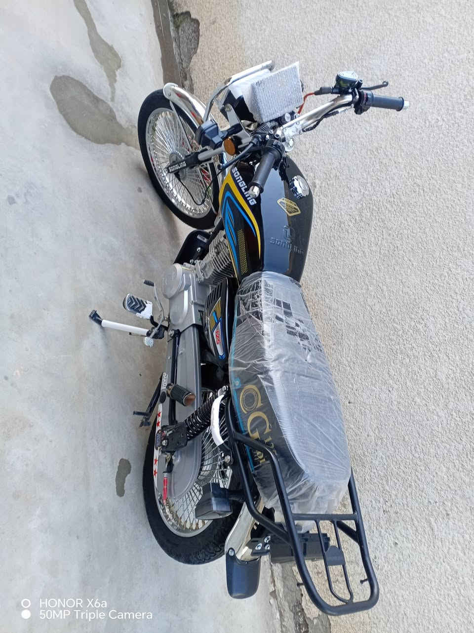 دراجه للبيع موديل 26
ديالي بلدروز تصال عله رقم ***********
