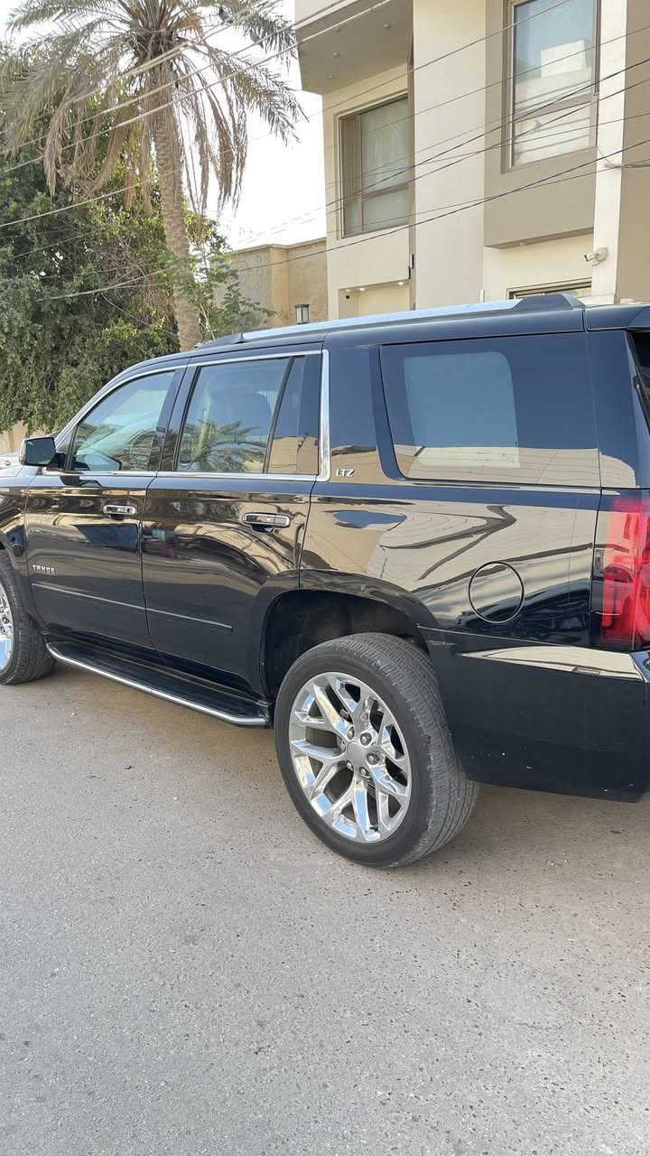 سلام عليكم
تاهو 2015 LTZ وكاله المنصور دواخل قرميدي  مكفوله تبديل صبغ بارد. ماعدا ٣ مكانات BDR سياره نضيفه وحلوه وناعمه عليها ادامه كامله ع مكينه وتخم تايرات جديد 

سعرها 350 ورقه. ***********  مكاني نجف

السياره الحلوه والنضيفه هيج سعرهل. والي ميشتري خلي ينورنه بتعليقه الي يدل ع اخلاقه
