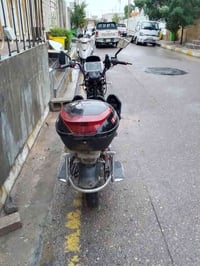 موطور هيوشة  موديل 25 سعرة 700وبي مجال بسيط  استعمالة شهر ونص  الرقم 0...