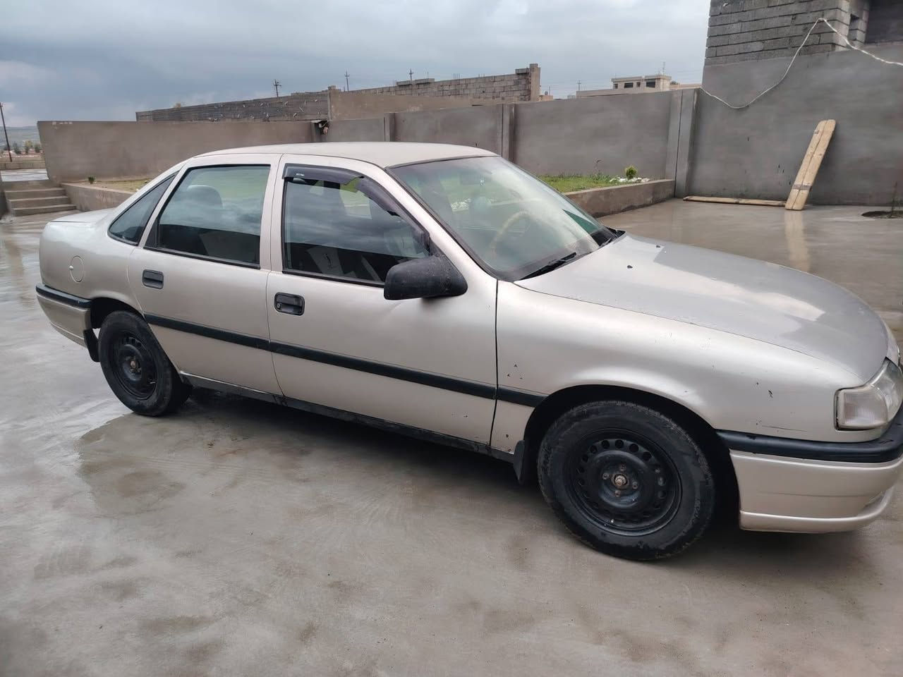 اوبل فكتره موديل  91 محرك 18كير محرك شرط وكاله او تحويل شرط السعر43 بيها مجال الرقم ***********0
