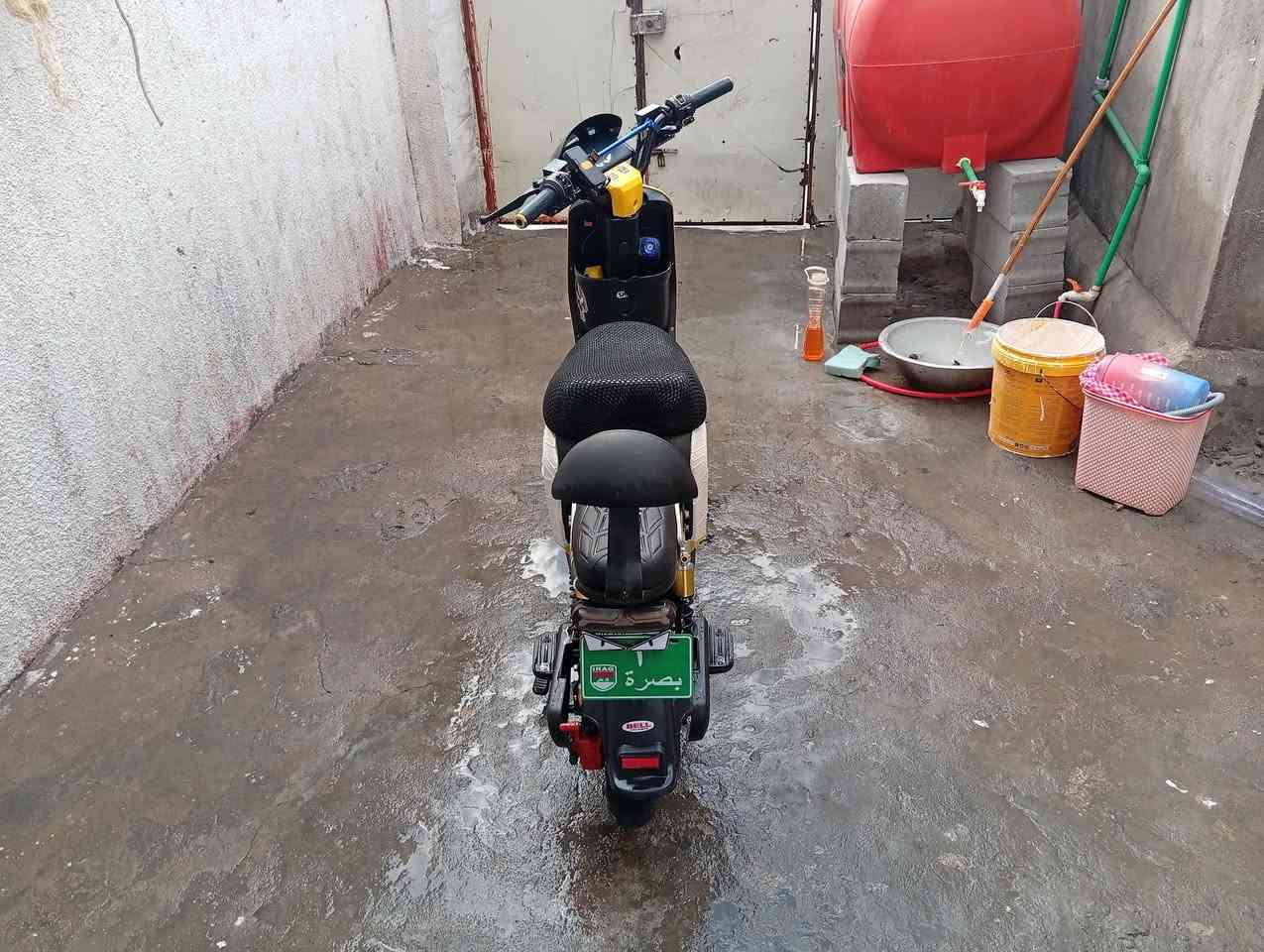 دراجه شحن للبيع R9 مديل 2026
دراجه شحن جديده وحلوه نظيفة للبيع مستخدمه 3اشهر دراجه مجمبزه وحلوه ما اطلع بيه بس لشغل وتبقه باب شركه يعني ع ايدي دراجه بطاريه 32امبير 5بطاريات كبار مو صغار كبار لايت مبدل رياضي والاصلي مالته موجود وسله مالته موجود مرايات موجوده كفاته موجوده كلهن موجوده سماعه تكسي بلوتوث يعني دراجه مرتبه الشاشه مو سوده لا شاشه مضلله انه مكاني القبله شارع المدارس قرب جامع سيد باهض سعر 450 وبيه مجال
 ***********
***********
وماخذه من وكيل وبيه سويج اثنين وبصمه اثنين حته كارت موجوده ويشتغلن 
واهلا وسهلا بيكم
