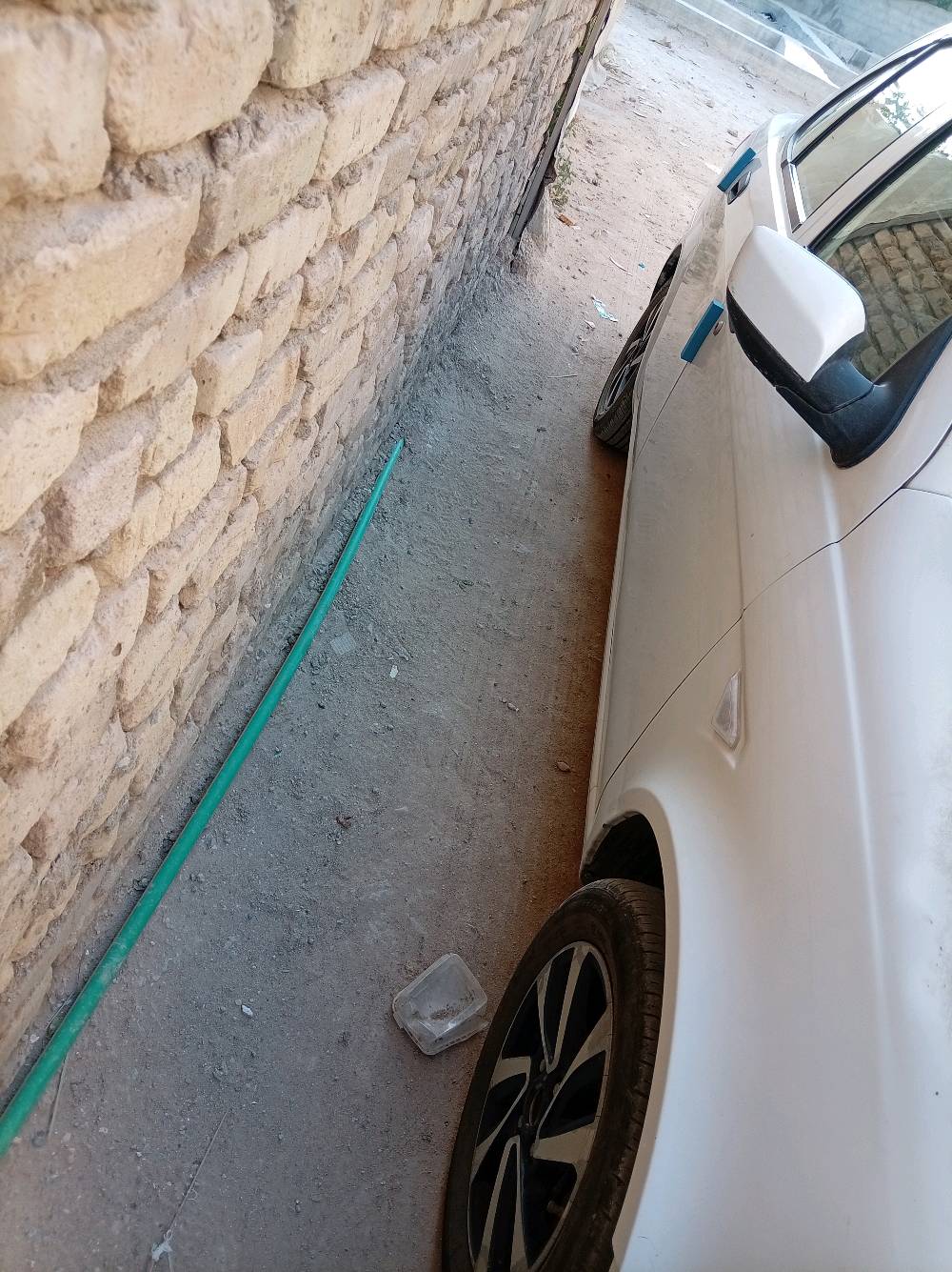 السلام عليكم ساينا موديل 2020 رقم كربلاء سياره جاهزه من كلشي حداديه مكينه كير اوتوماتيك تبريد ثلج يحب يتصل ع هذا رقم  *********** او تواصل واتساب ع هذا رقم *********** السعر 60وبيه مجال حك جيه