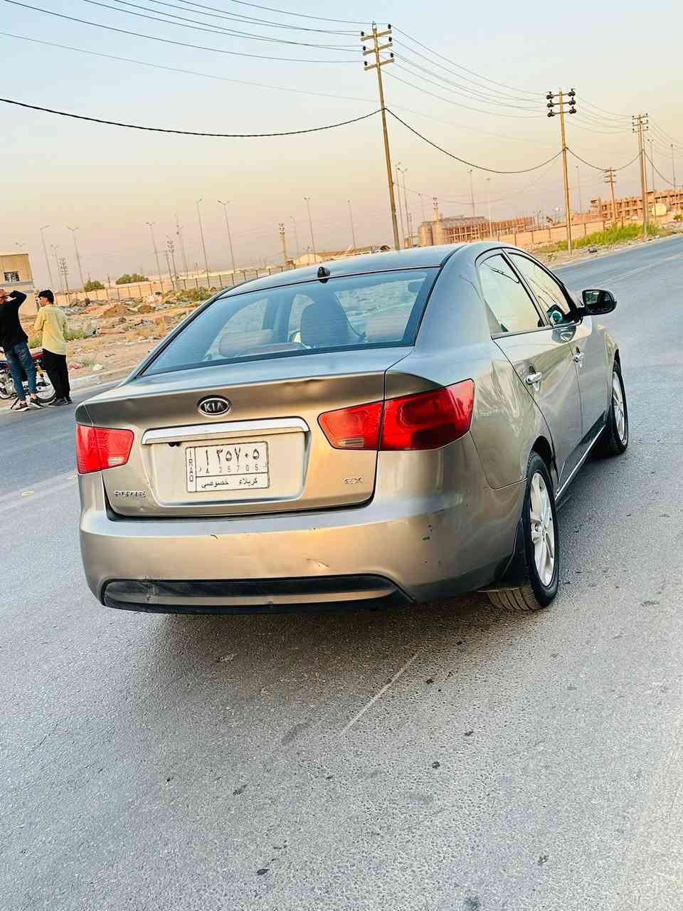 ‏ سلام عليكم سيارة نوع فورتي موديل 2011 وارد أمريكي فول مواصفات ‫ فتح السقف قير مكينة مك ي تخوم تاير مكينة كفالة ليبل  واحد السيارة
‏رقم كربلاء باسمي سنوية لغاية 2028 مكان السيارة كربلاء المقدسة السعر سعر 85 مقفولة السيارة من ضربة منفتح من تبديل كفالة عامة كير مكينة مكينة 2000دوش 
الاتصال 

‭***********‬
