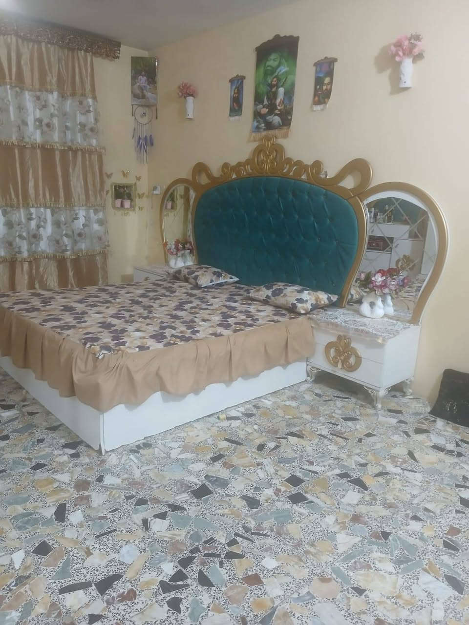 السلام عليكم
غرفه تركيه للبيع
السعر 800 وبيها مجال
العنوان الحبيبه


**إذا كنت صاحب هذا الإعلان وتريد حذفه لأي سبب، رجاءا أرسل رسالة إلى الدعم الفني**
