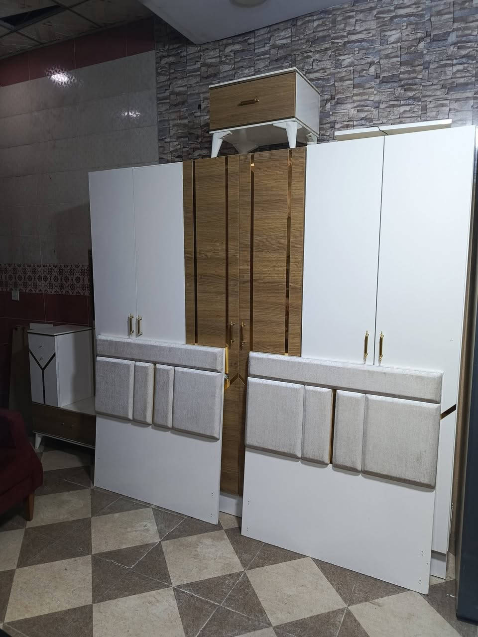غرفة نوم البيع مستعملة اخت الجديد الاستفسار ***********
