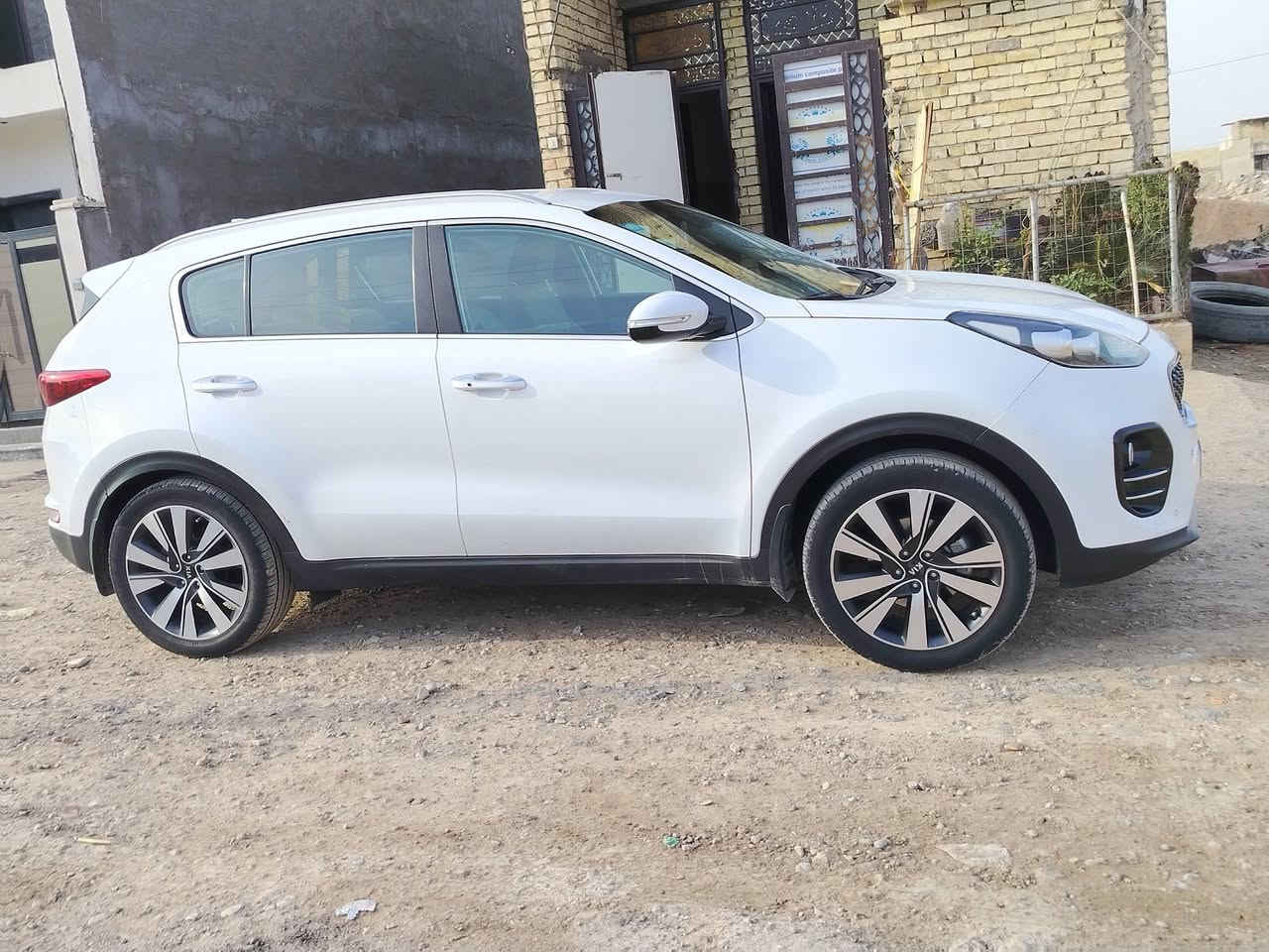 لبيع مكفواله بيه مكانات بارد بصيط 2017خليجي فول عده لبنرامه عنوان بغداد لغزاليه *********** ما متواجد عل فيس سعر  177ورقه
