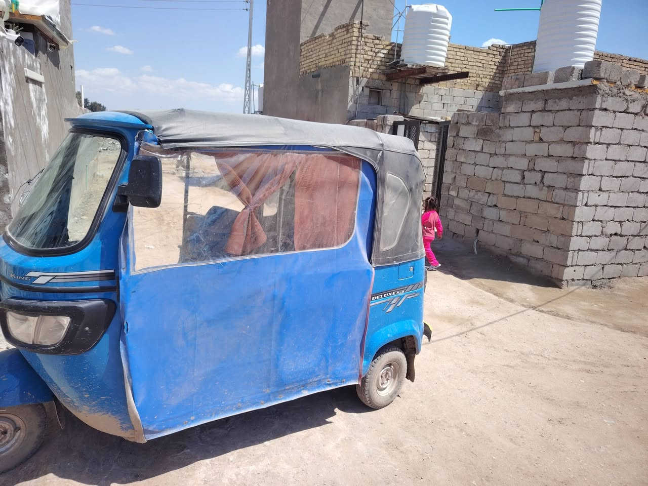 عمي تكتك كفاله عامه مع عده الدوس للبيع تفضل خاص او دك عله الخك وبيك خير وتدلل
***********
