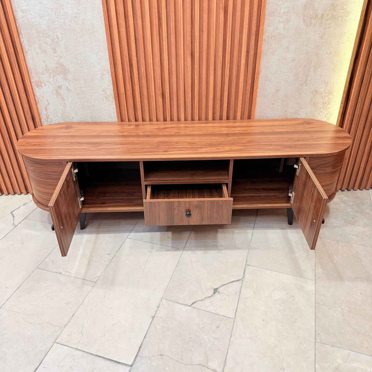 ميز بلازما متوفر 4 قياسات توصيل متوفر
120 سم السعر 90 الف 
140 سم السعر 100الف 
160 سم السعر 115الف 
180 سم السعر 125الف 
عرض 40 سم 
ارتفاع 45 سم


**إذا كنت صاحب هذا الإعلان وتريد حذفه لأي سبب، رجاءا أرسل رسالة إلى الدعم الفني**