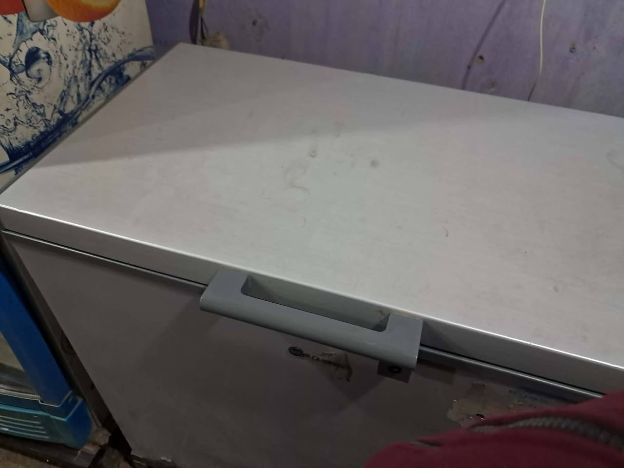 السلام عليكم مجمده للبيع نضيفه كلش اي ضرر مابيه نضيفه كلش مكاني بعقوبه مدرسه الامين مستعجل على بيع السعر 150وبيه مجال بسيط الاستفساؤ ***********
