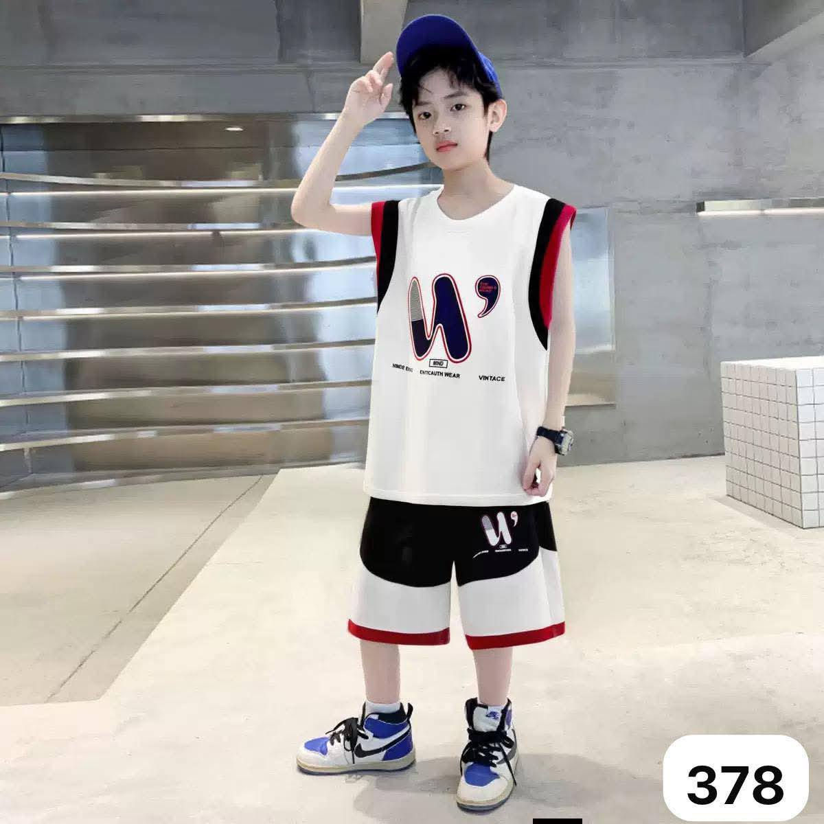 جمال الصيفي اتراك ولادي
قياس 3/10 سنه لحكووو
كميه قليل 💯💯💯💯


**إذا كنت صاحب هذا الإعلان وتريد حذفه لأي سبب، رجاءا أرسل رسالة إلى الدعم الفني**