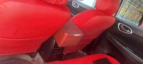 للبيع سنترا 2019
رقم دهوك سنويه هزه كلو جديد 
حادثه بس بونيد بدون دواخل
 مواصفات SV بصمة 
 محرك كير كلو شرط ماشيه 76 ميل 
السعر 115 اتصل على ***********
مكان الشرقاط سديره وسطئ
