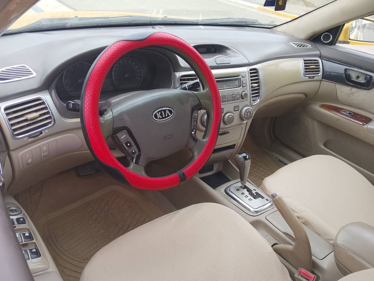 السلام عليكم
اوبتيما 2008 خليجي بيه جاملغ فقط السعر 80 وبيه مجال 
الاتصال على رقم او واتساب 
***********
